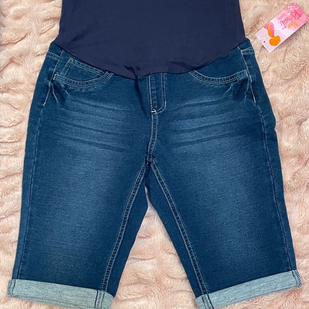 Maternity Jean Shorts, Small